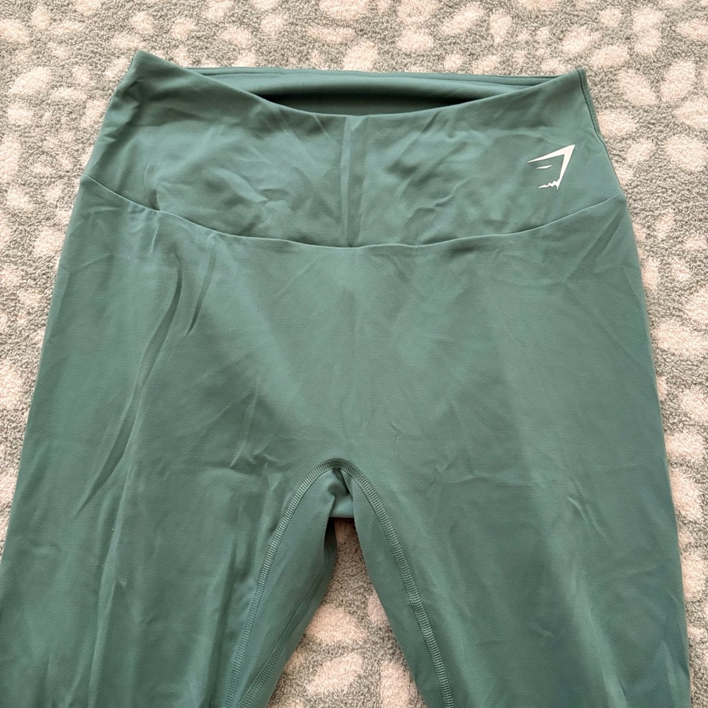 Green Gymshark Leggings